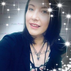 Meet your Posher, Cheryl